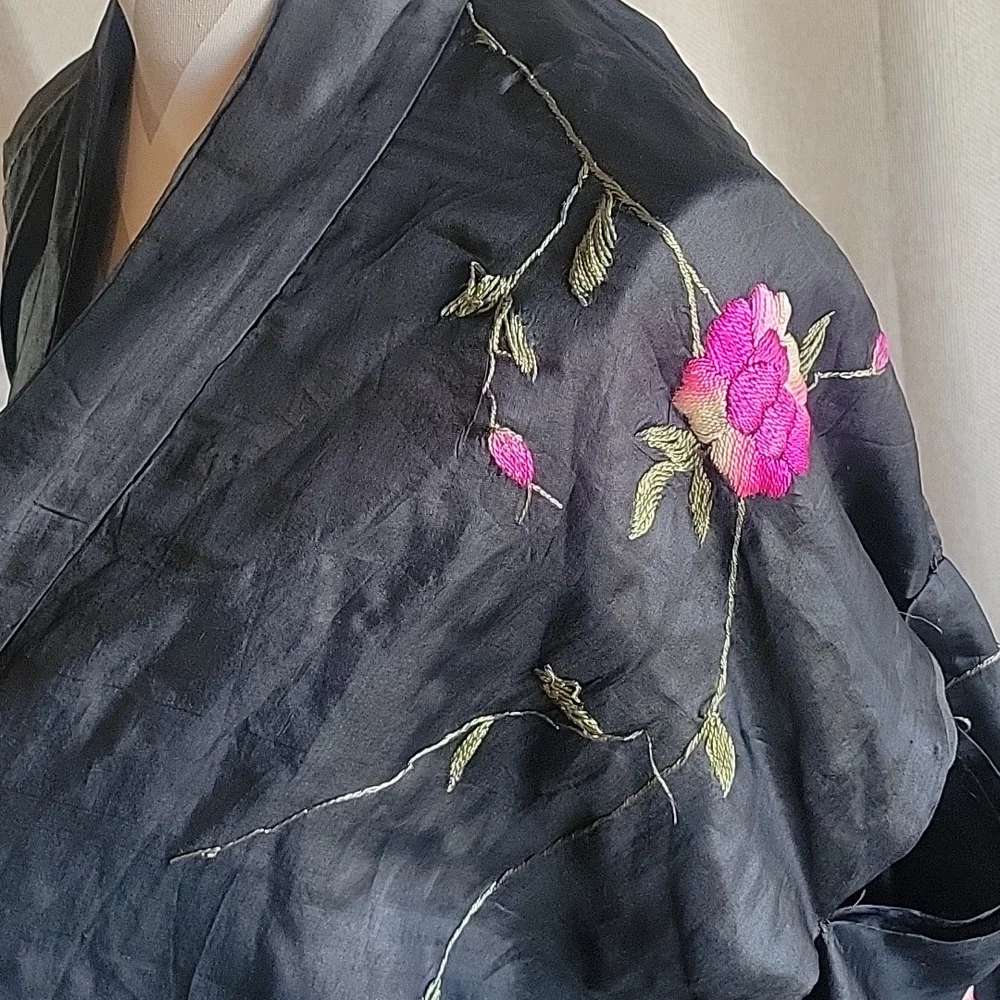 Handmade Kimono Hand embroidery on front back and sleeves Coachella 2026 - Picture 3 of 7